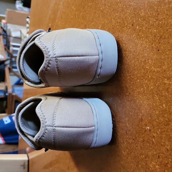 Silvert's Velcro shoes for the elderly - Picture 4 of 8